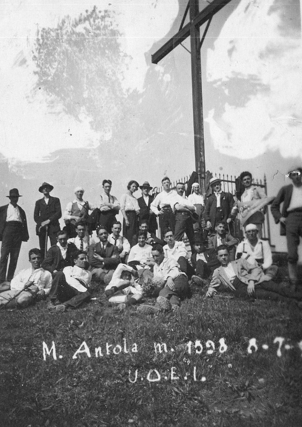 Antola 1923 - Mostra: 100 anni di montagna a Bolzaneto - fonte: CAI Bolzaneto