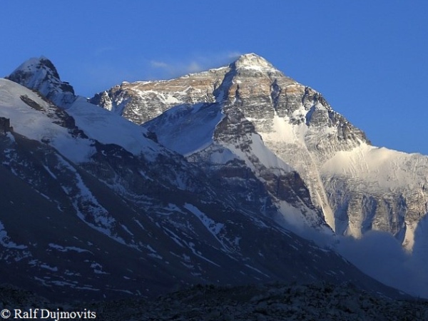 Everest, North side - foto: Ralf Dujmovits - fonte: www.explorersweb.com