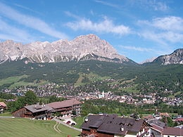Cortina dall'alto. Fonte: it.wikipedia.org