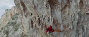 Frame di "Calagonone Climbing Experience".  Fonte: vimeo.com