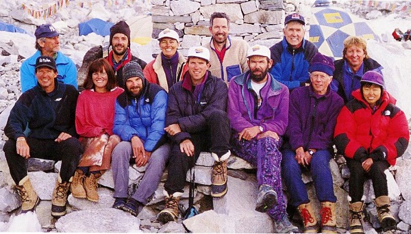 La spedizione "Adventure Consultans" guidata da Rob Hall