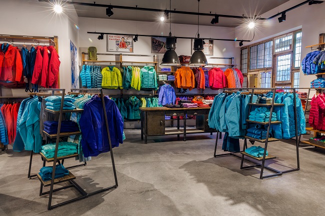 outlet salomon montebelluna