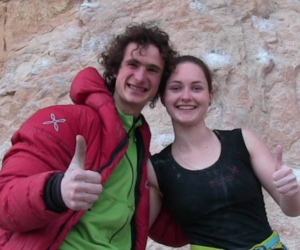 Adam Ondra e Iva Vejmolovà. Foto: Pierre Delas/Fanatic Climbing. Fonte: Instagram