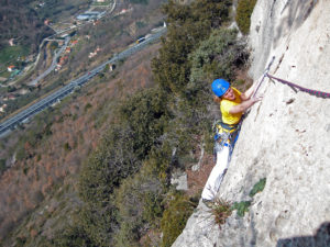 ARRAMPICATA Perti simonetta