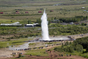 2015-08-17_31986-Strokkur-Geyser