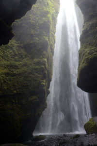 2015-08-19_32976-Seljalandsfoss-Canyon