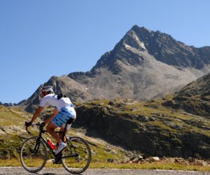 Gavia: bike. Fonte: press Stone Brixia Man Extreme Triathlon