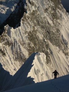 Late evening at 6450 m Foto Hervé Barmasse245