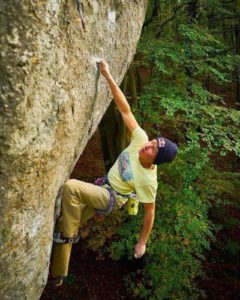 Alex Megos su "The becoming" (9a+). Foto: Christoph Hanke