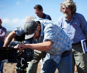 Messner durante lo shooting in Kenya, settembre 2015. Fonte: IMS. Foto: ServusTV-Ferrigato