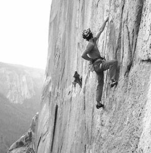 Foto Pavel Blazel. Adam Ondra sulla Dawn Wall. Fonte: Instagram Ondra
