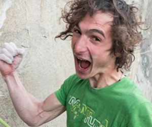 Adam Ondra esulta sulla Dawn Wall. Foto: Heinz Zak