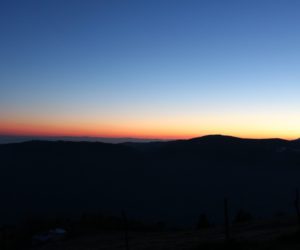 Camminata al tramonto. Fonte: montegrappa.org