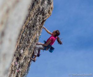 Laura Rogora su "Joe Blau" 8c+. Foto: Stefano Ghisolfi