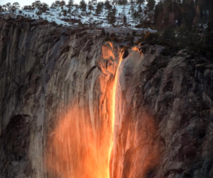 Horsetail Fall, Yosemite. Foto: rayophotography13. Fonte: Instagram