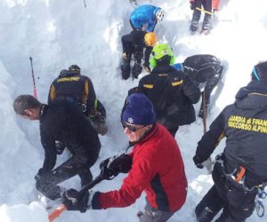 Soccorsi in Val Veny. Fonte: ANSA