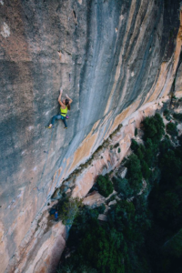 B. Zangerl su Chikane, 8c+, a Siurana, Spagna. Foto: Jacopo Larcher