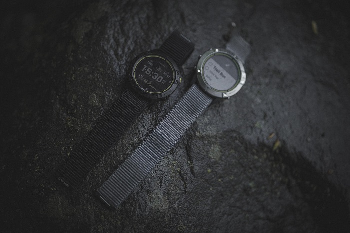 garmin enduro smartwatch