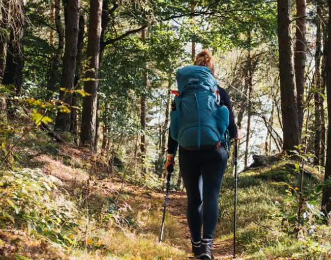 trekking