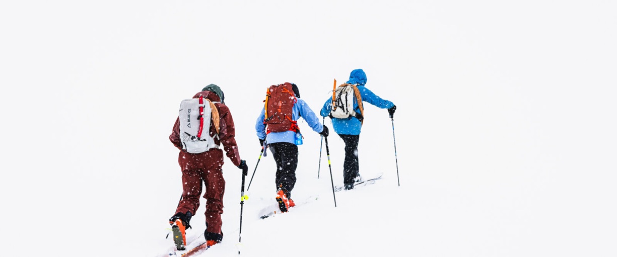 Painting-the-Mountains-di-Pierre-Cadot-trento-film-festival