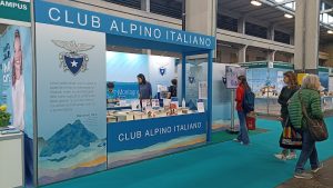 Lo stand del Cai al Salone del Libro