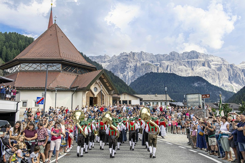 sfilate in val gardena