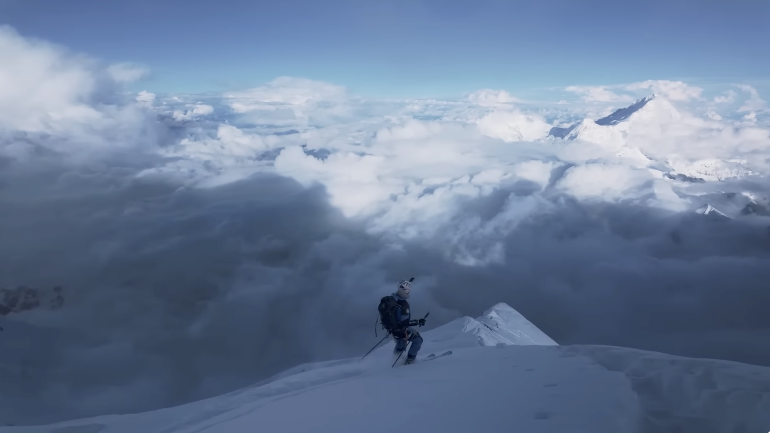 Andrzej Bargiel scende dall'Everest con gli sci - Fonte: canale YouTube di Andrzej Bargiel