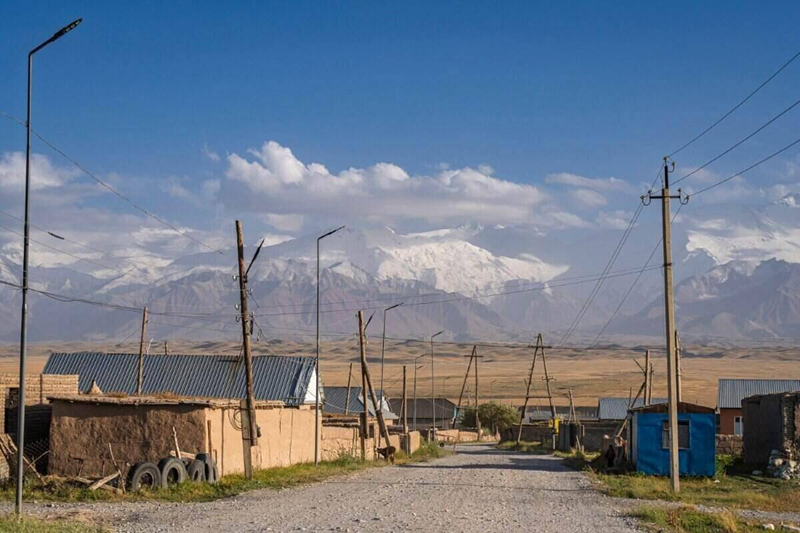 trekking in kirghizistan