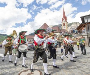 val gardena tradizioni