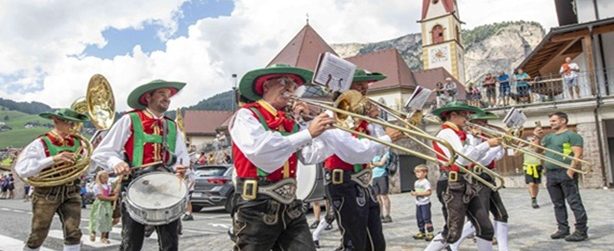 val gardena tradizioni