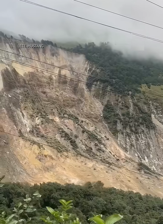 Valanga all’Himlung Himal